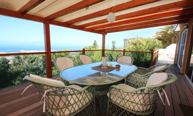 Guia de Isora House | Holiday house with stunning panoramic views, community pool, on a beautiful finca