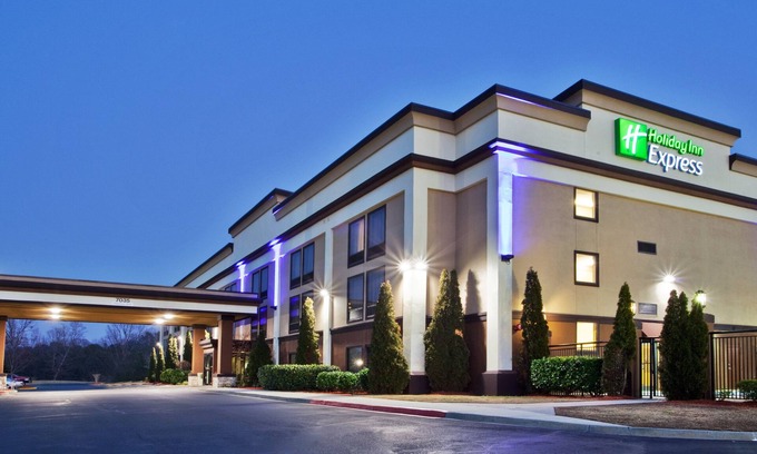 Peachtree Corners Hotel | Holiday Inn Express Peachtree Corners - Norcross by IHG