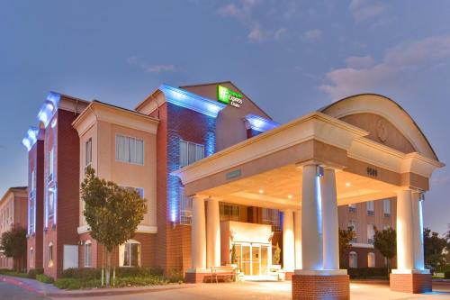 Rancho Cucamonga Hotel | Holiday Inn Express Hotel & Suites Ontario Airport-Mills Mall by IHG