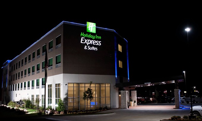Fultondale Hotel | Holiday Inn Express And Suites- Birmingham North-Fultondale by IHG