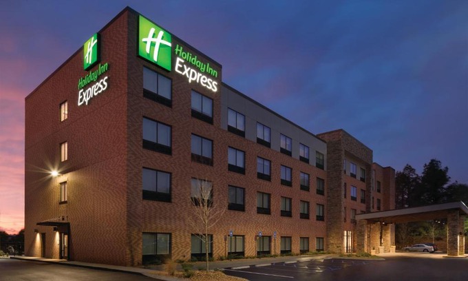 Newnan Hotel | Holiday Inn Express Atlanta SW - Newnan by IHG