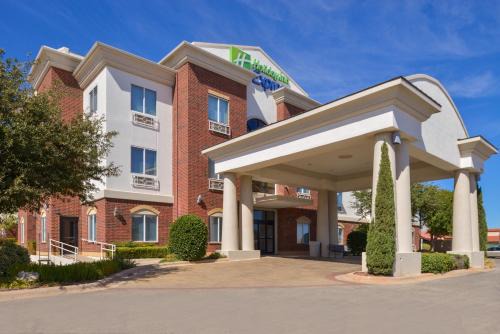 Abilene Hotel | Holiday Inn Express Hotel & Suites Abilene Mall South by IHG