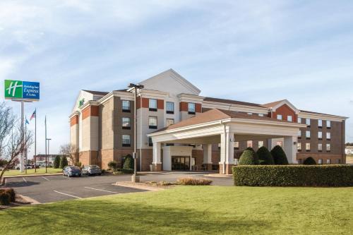 Lawton Hotel | Holiday Inn Express Hotel & Suites Lawton-Fort Sill by IHG