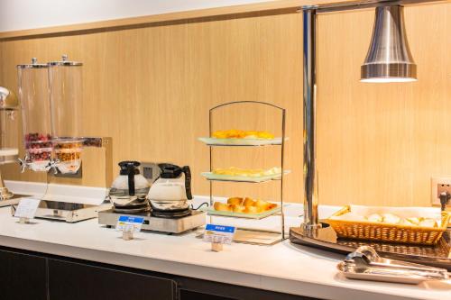 Jianghai Qu Hotel | Holiday Inn Express Jiangmen Jianghai by IHG