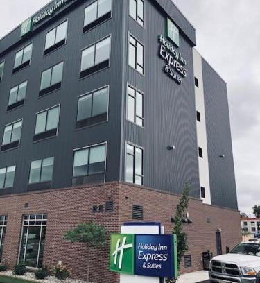 Downtown Little Rock Hotel | Holiday Inn Express & Suites - Little Rock Downtown by IHG