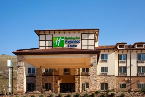 Lebec Hotel | Holiday Inn Express & Suites Frazier Park by IHG