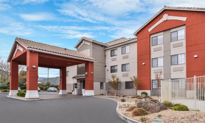 Westley Hotel | Holiday Inn Express Westley by IHG