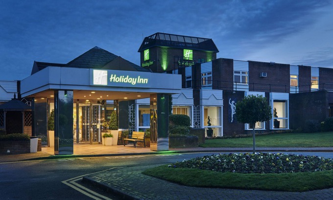 Garforth Hotel | Holiday Inn Leeds Garforth by IHG