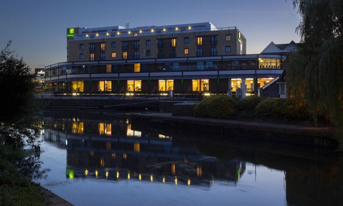 Syon Hotel | Holiday Inn London Brentford Lock by IHG