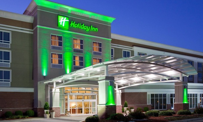 Santee Hotel | Holiday Inn Santee by IHG