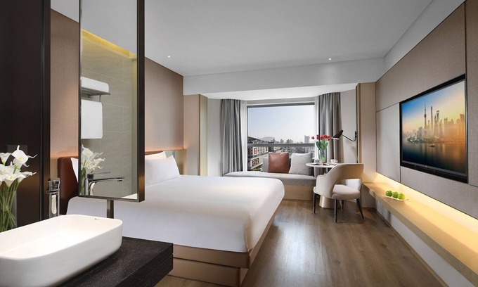 Xuhui Hotel | Holiday Inn Shanghai Huaxia by IHG