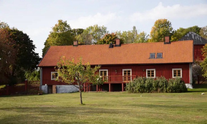 Tystberga House | Holiday on a manor property in Sörmland on the coast and the archipelago