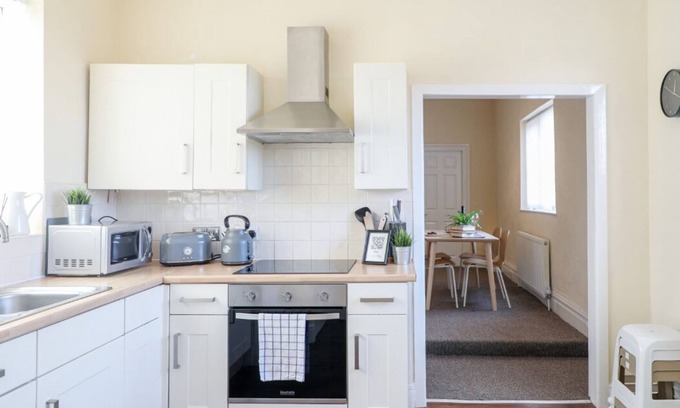 Offerton Apartment | Holiday Rental & Contractor Accommodation