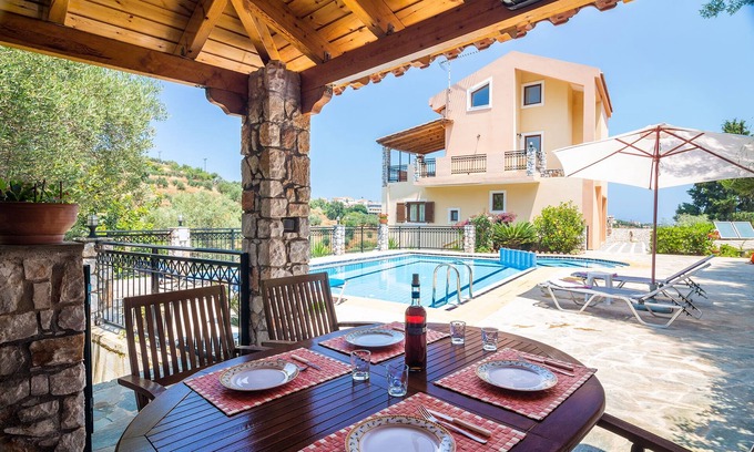 Stalos Villa | Holiday Villa with private pool in Stalos Chania Crete