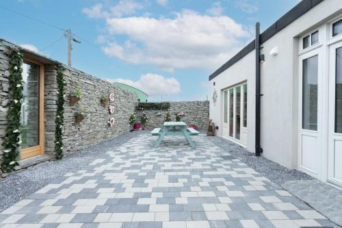 Liscannor House | Holland House No3