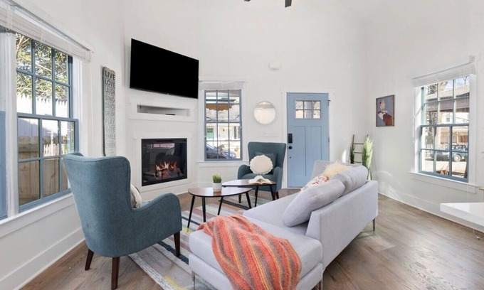 East Side House | Holland's Hideaway by Minty Living