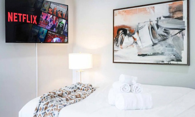 Hollywood Hills West House | Hollywood Hills Cozy Loft