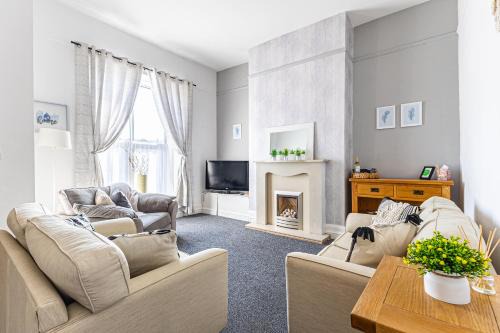 Honley House | Holme Valley View