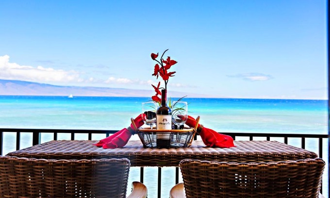 Kahana House | Hololani A304