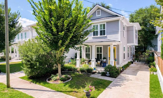 Mount Pleasant House | Holy City Charm - Mins to Dtwn - Beach Shem Creek