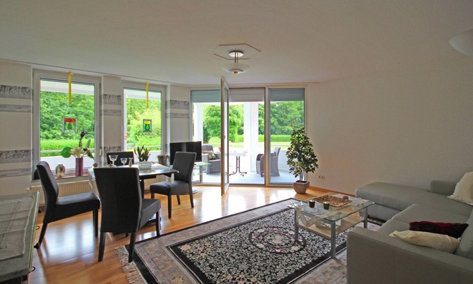 Bad Zwischenahn Apartment | Home-at-home | close to the center, quiet, near Zwischenahner Meer and marina