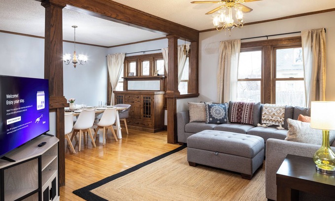 Hiawatha House | Home Away from Home/Fast Internet/Keyless Entry