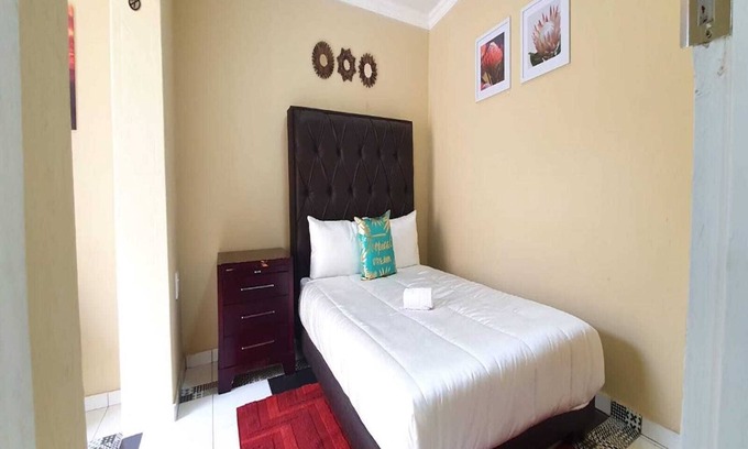 Greater Johannesburg Metropolitan Area House | HOME AWAY FROM HOME
