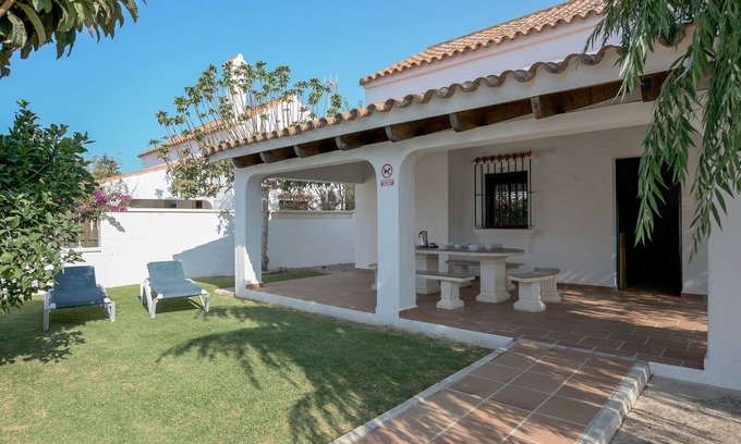 Zahora House | Home "Casa Miguelin" On the Beach with Spacious Terrace and Garden