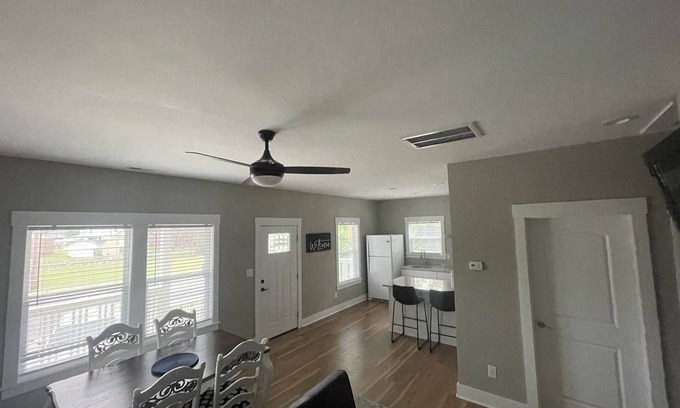 Washington House | Home Close to the Heart of Downtown Washington