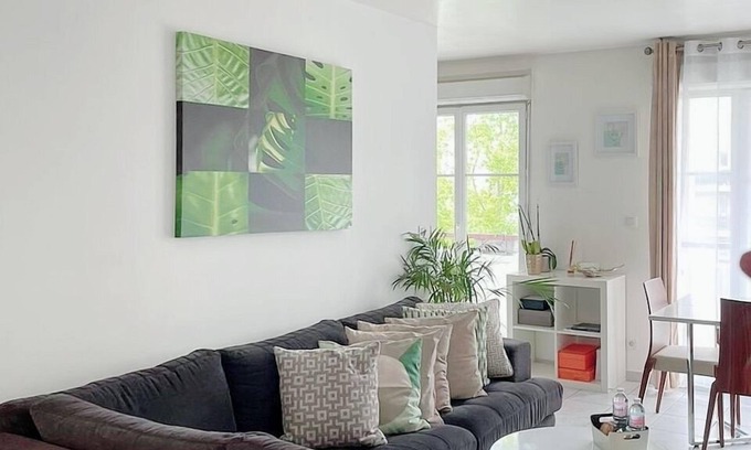 Montevrain Apartment | "home for 4" - Proche de Disneyland Paris