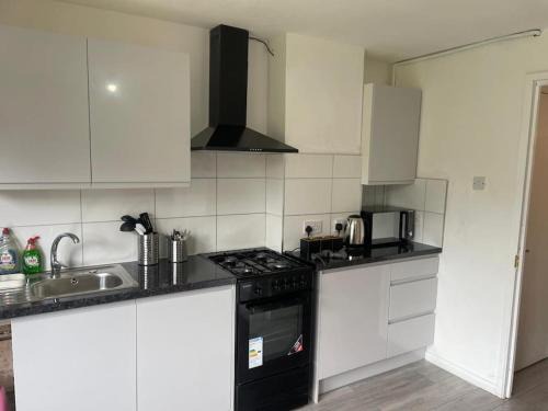 Bletchley Apartment | home in Milton Keynes