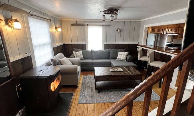 Old Orchard Beach House | Home near Ocean Park. Two 24-hour Beach Parking Passes Included! No cleaning fee