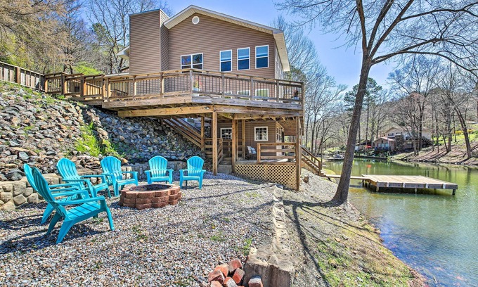 Jones Mills House | Home on Lake Catherine w/Dock & Fire Pit
