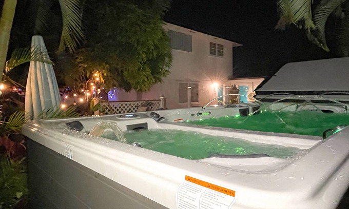Richmond Heights House | Home: sleeps up to 12. Exudes an aura of serenity. (Outdoor Meditation-Yoga-Zen)
