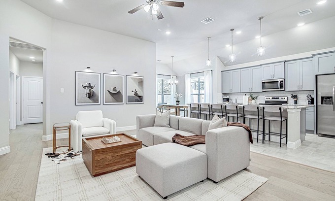 White Settlement House | Home Sweet 'Holy Cow, Is This Really a Rental?' Home