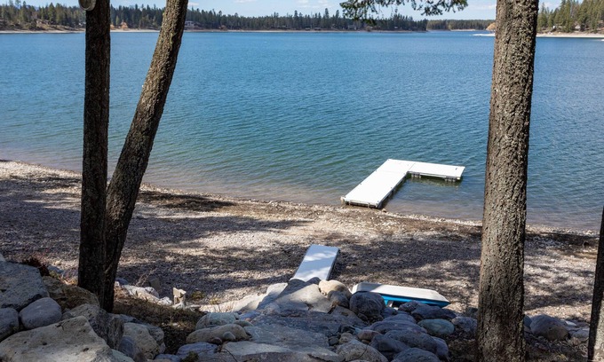 Bigfork House | Home w/private dock & 100ft of private beach with incredible views - Echo Lake Escape
