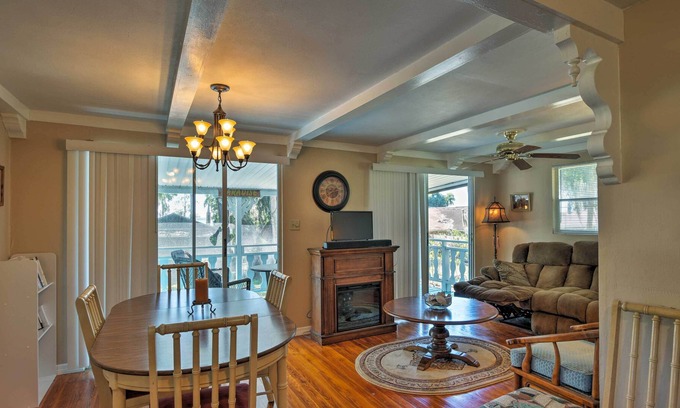 Fedhaven House | Home w/ Screened Porches, Walk to Lake Rosalie!