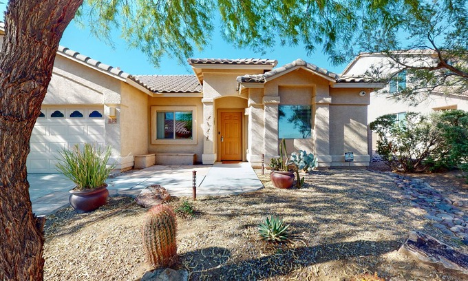 Marana House | Home with private outdoor space, grill, central AC, & washer/dryer