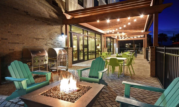 Jekyll Island Hotel | Home2 Suites by Hilton Jekyll Island