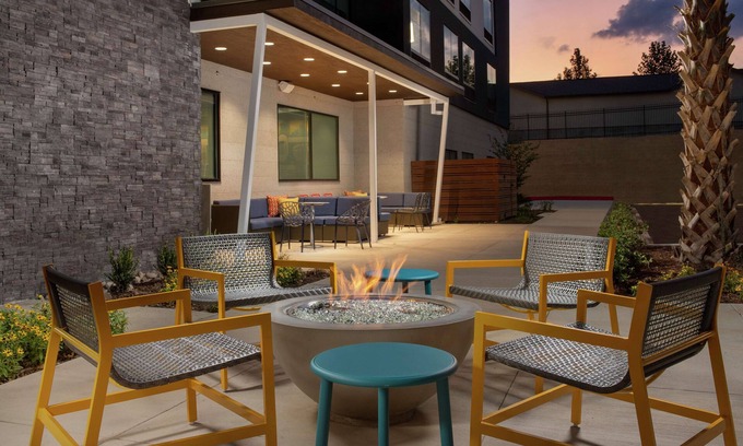 West San Antonio Hotel | Home2 Suites by Hilton San Antonio Lackland/Sea World, TX