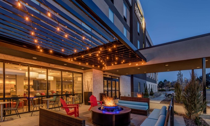 Reno/Tahoe Airport Hotel | Home2 Suites by Hilton Reno