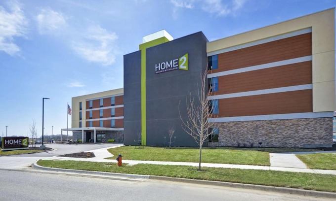 Waldron Hotel | Home2 Suites by Hilton KCI Airport