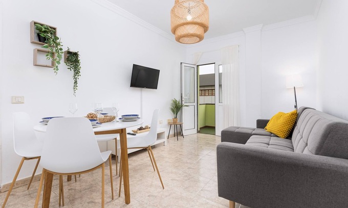 Puerto del Rosario Apartment | Home2Book Bright & Comfy Stay Pto del Rosario