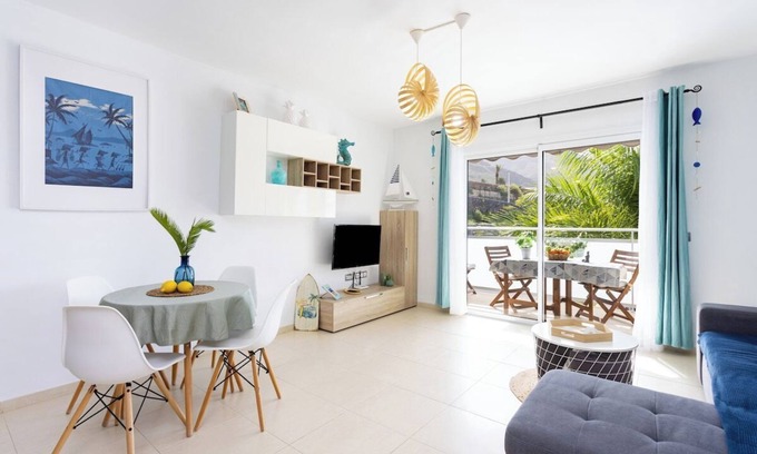 Bajamar Apartment | Home2Book Stunning Apartment Bajamar