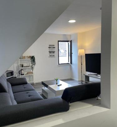 Hochheide Apartment | HomeBerg Duisburg - feine 3 Zimmer, 4 Betten, 60qm in Top Lage