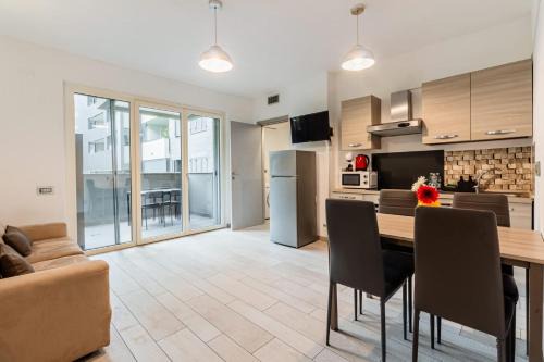 Rozzano Apartment | Homeby, Modern and spacious apartment with terrace