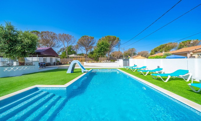 Mas Altaba Villa | HomeHolidaysRentals Adaggio - Costa Barcelona