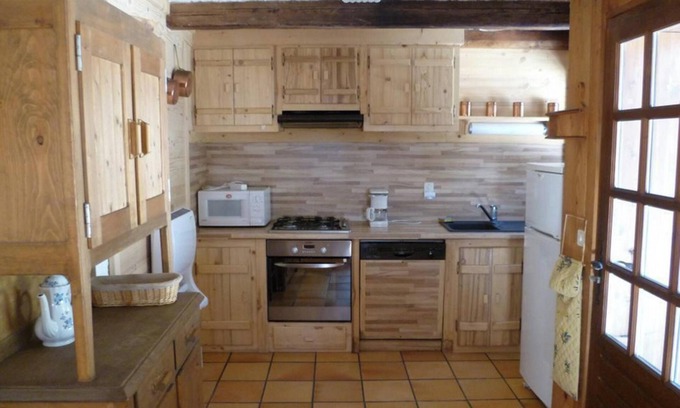 Notre-Dame-de-Bellecombe House | Homerez - House in Notre-Dame-de-Bellecombe.