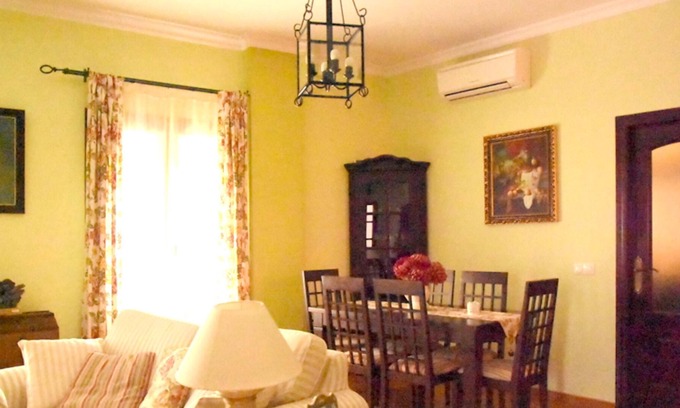 Penaflor House | Homerez - Amazing house for 5 ppl. with balcony at Sevilla, Peñaflor