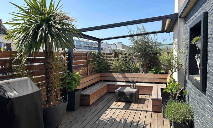 Asnieres-sur-Seine Apartment | Homerez - Apartment in Asnières-sur-Seine. -